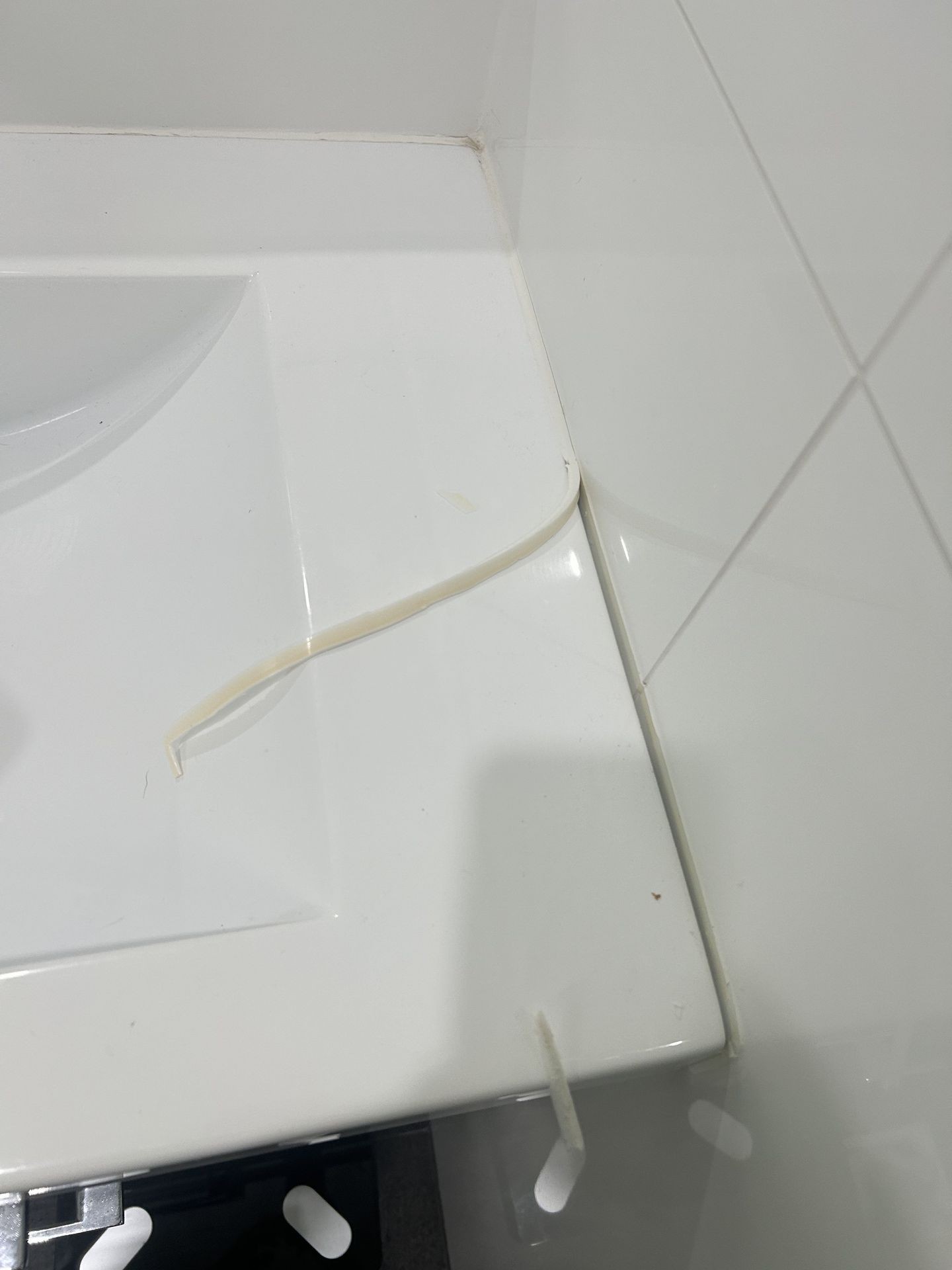 Reseal vanity sink
